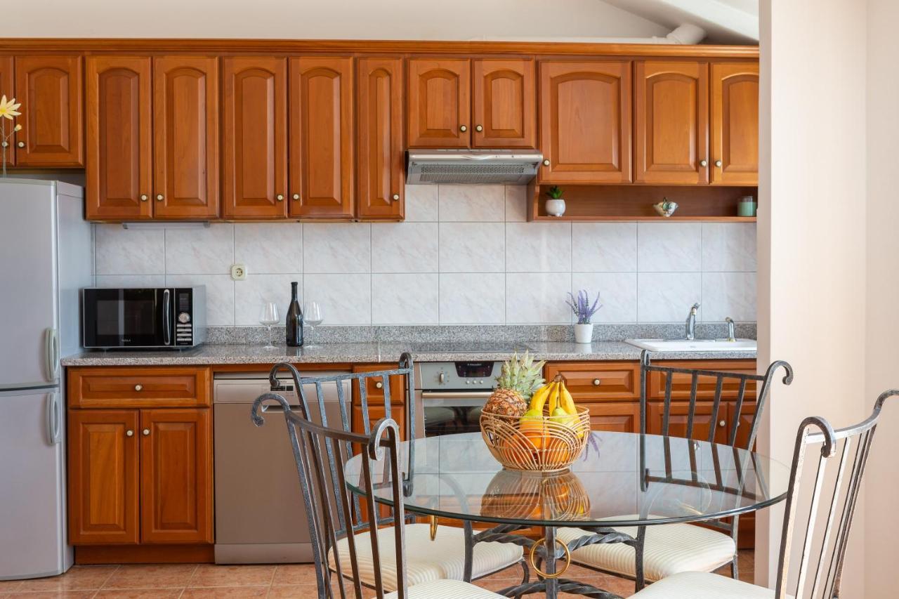 Beachfront Xxl - 2 Apartments Together - لوكفا روجوزنيكا المظهر الخارجي الصورة